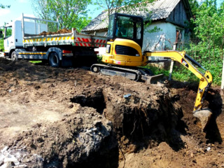 Mini excavator/ buldoexcavator, kamaz, camion, compactor, bobcat, oferim servicii de mecanizare foto 9