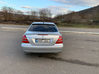 Mercedes E-Class foto 6