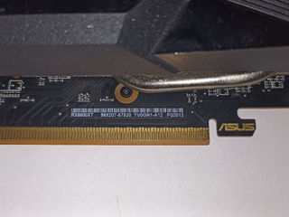 Asus rx 6600xt foto 3