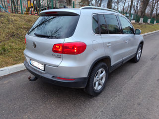 Volkswagen Tiguan foto 3