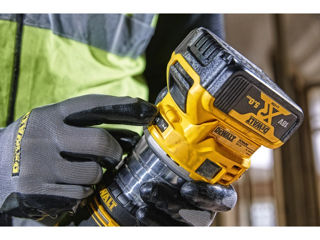 Freza dewalt pe acumulator dcw604n/фрезер аккумуляторный бесщёточный dewalt dcw604n foto 10