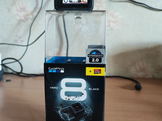 GoPro Hero 8 Black Состояние 8 из 10 В основном работает отлично 2 аккумулятора + зарядка foto 2
