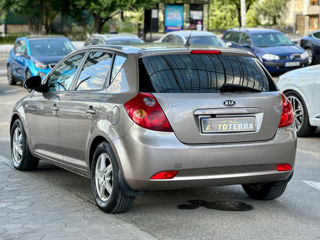 KIA Ceed foto 4