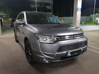 Mitsubishi Outlander foto 7