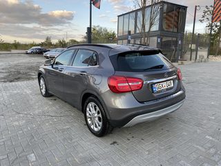 Mercedes GLA foto 3