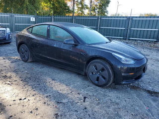 Tesla Model 3 foto 3