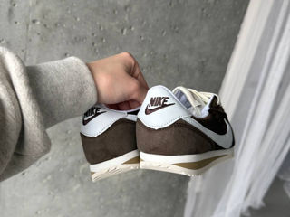 Nike Cortez Brown premium foto 3