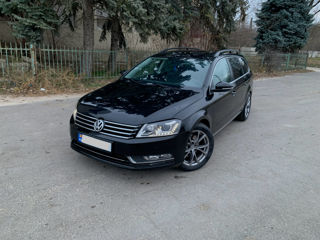 Volkswagen Passat foto 4