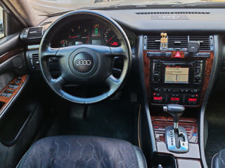 Audi A8 foto 11