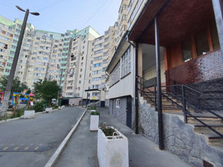 Apartament cu 3 camere, 150 m², Ciocana, Chișinău