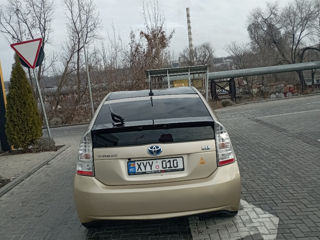 Toyota Prius foto 4