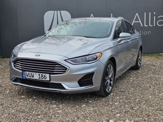 Ford Fusion foto 1