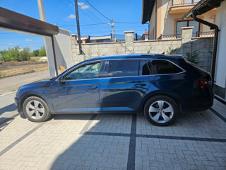 Skoda Superb foto 3