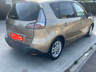 Renault Scenic foto 2