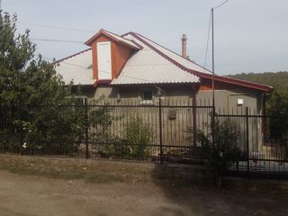 Vind casa in Costiujeni!or Codru foto 2