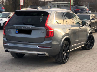 Volvo XC90 foto 4