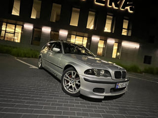 BMW 3 Series foto 1