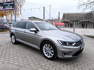 Volkswagen Passat foto 3