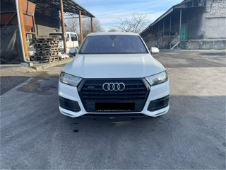 Audi Q7 foto 2