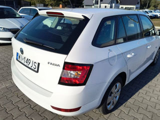 Skoda Fabia foto 4