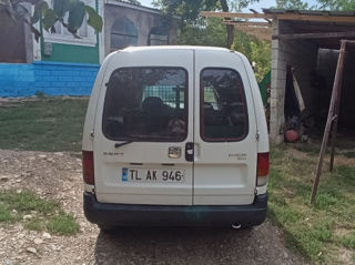 Volkswagen Caddy foto 1