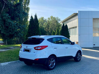 Hyundai Tucson foto 2