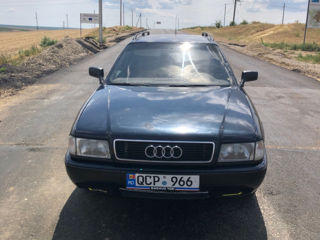 Audi 80