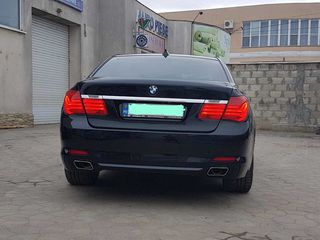 BMW 7 Series foto 6