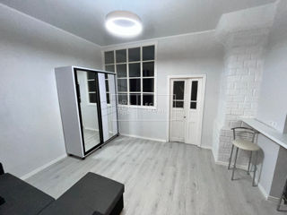 Apartament cu 2 camere, 50 m², Centru, Chișinău foto 2