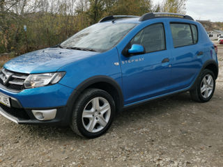 Dacia Sandero Stepway foto 2