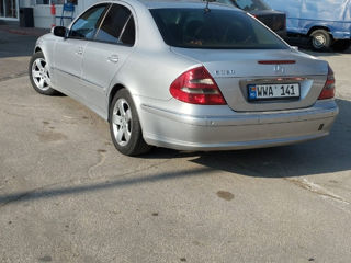 Mercedes E-Class foto 5