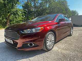 Ford Fusion foto 8