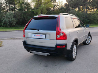 Volvo XC90 foto 4