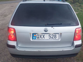 Volkswagen Passat foto 8