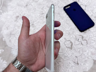 iPhone 8 Plus 64GB White foto 4