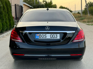 Mercedes S-Class foto 1