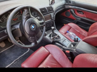 BMW 5 Series foto 4