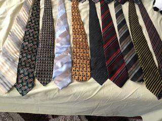 Cravate originale, de firmă în stare ideală, ca noi, cîte 100 lei fiecare, acea însemnată e vîndută, foto 4
