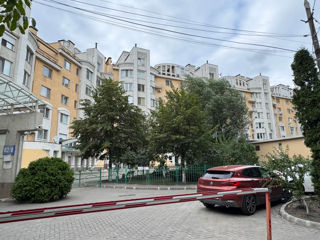 2-х комнатная квартира, 90 м², Центр, Кишинёв