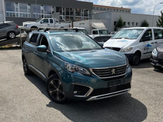 Peugeot 5008 foto 2