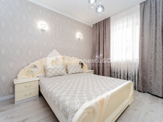 Apartament cu 2 camere, 45 m², Centru, Chișinău foto 2