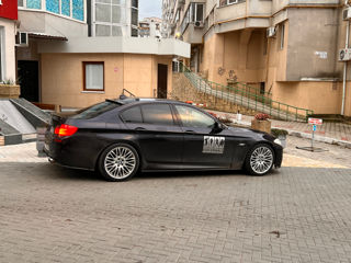 BMW 5 Series foto 6