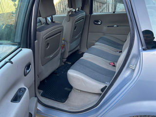 Renault Scenic foto 5