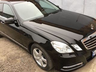 Mercedes E Class foto 1