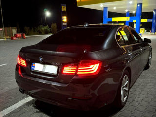 BMW 5 Series foto 3