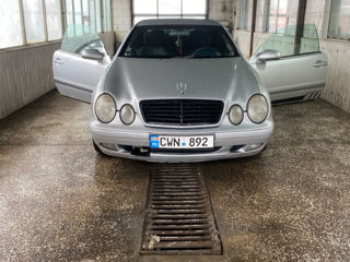 Mercedes CLK-Class foto 7