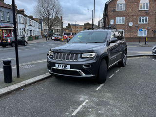 Jeep Grand Cherokee foto 1