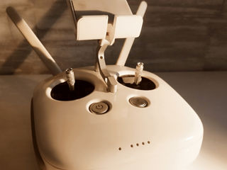 Drona Dji phantom 4  foto 3