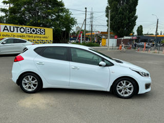 KIA Ceed foto 5