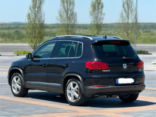 Volkswagen Tiguan foto 4